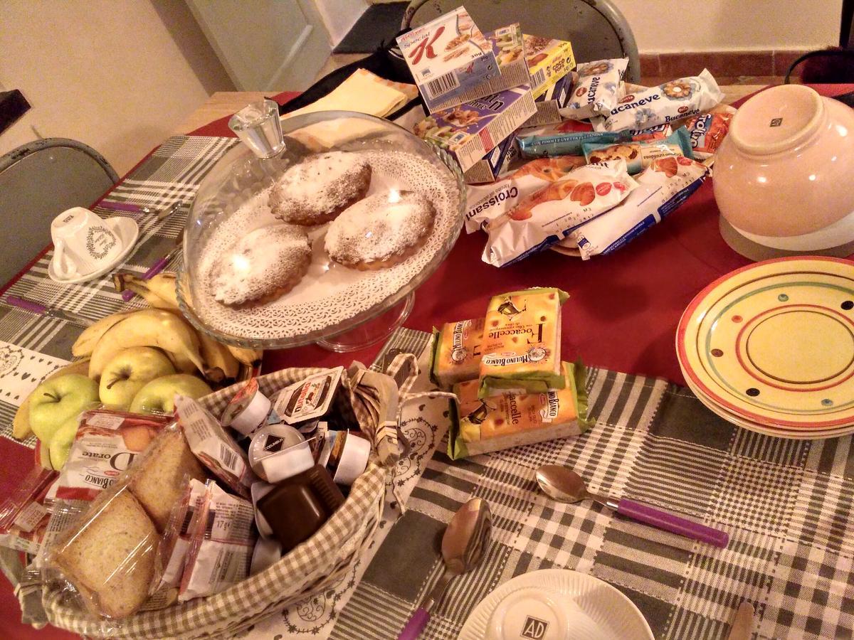 غافي B&B L' Albicocco المظهر الخارجي الصورة